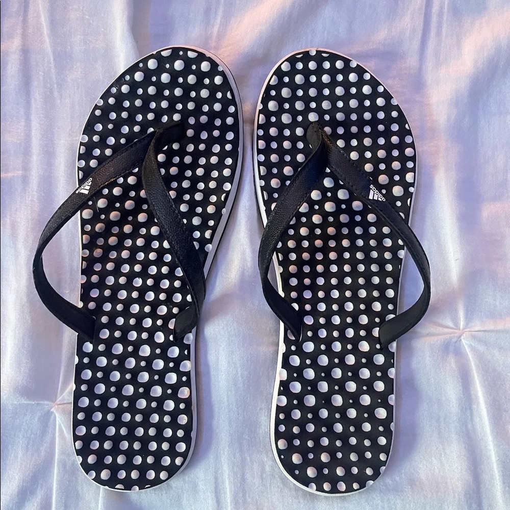 Adidas flip flops